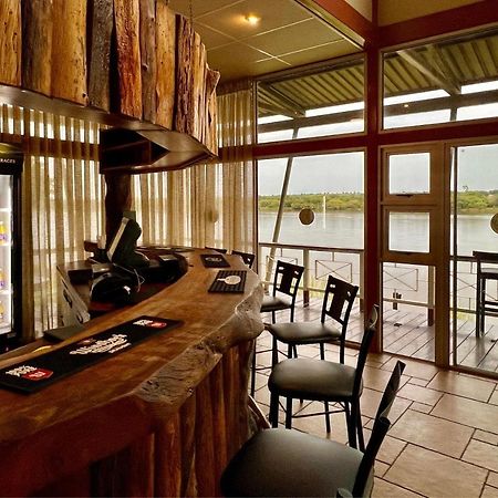 Protea Hotel By Marriott Zambezi River Lodge Катима-Мулило Экстерьер фото