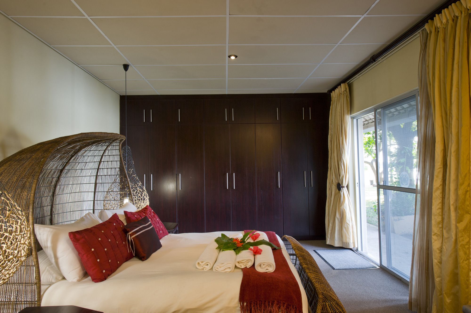 Protea Hotel By Marriott Zambezi River Lodge Катима-Мулило Экстерьер фото